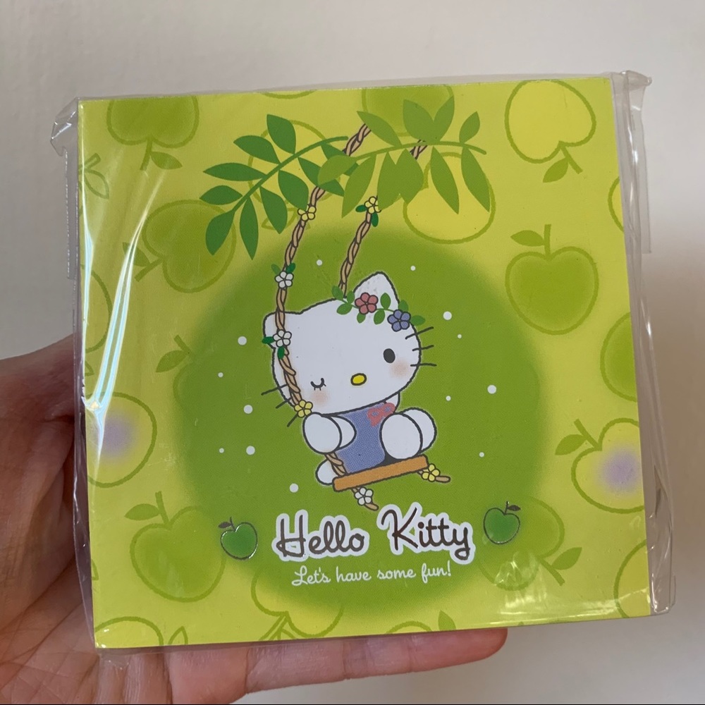 Vintage Sanrio hello kitty memo pad